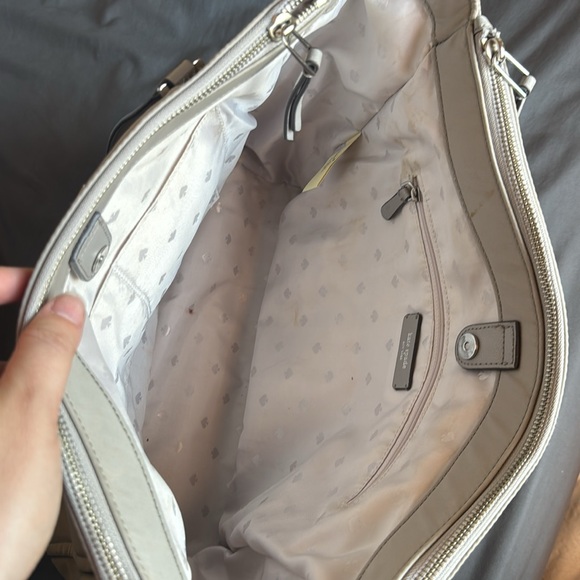 Kate Spade beige vinyl polyester tote - Picture 4 of 10